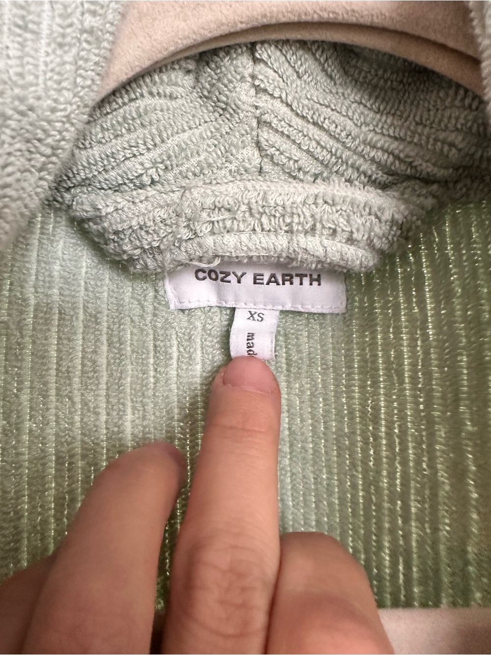 Cozy Earth Ribbed Terry Bath Robe - Picture 3 of 5